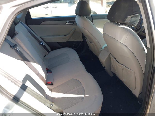 5NPE24AFXGH363428 Hyundai SONATA SE