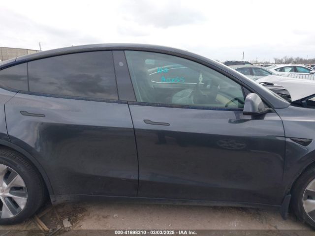7SAYGDEEXRA290613 Tesla Model Y Long Range Dual Motor All-wheel Drive