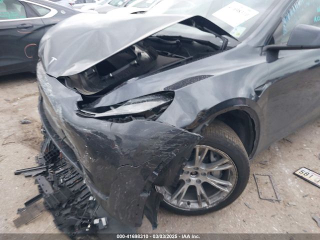 7SAYGDEEXRA290613 Tesla Model Y Long Range Dual Motor All-wheel Drive