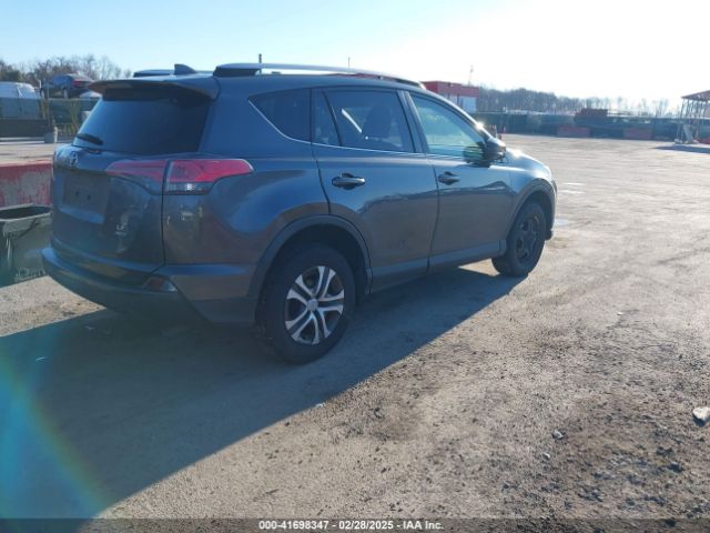 JTMBFREV9GD196216 Toyota RAV4 LE