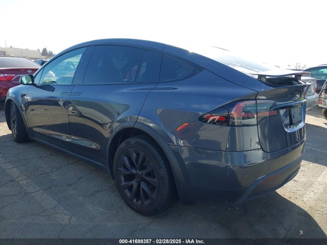 2023 TESLA MODEL X 7SAXCBE50PF378548 Photo 2