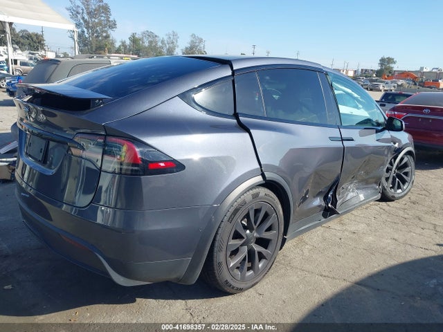 2023 TESLA MODEL X 7SAXCBE50PF378548 Photo 3