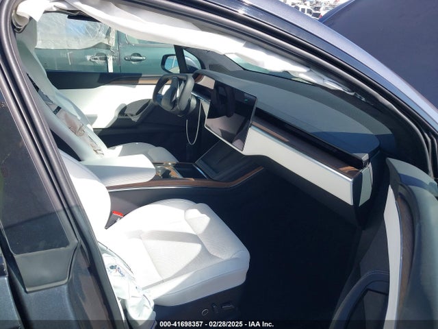 2023 TESLA MODEL X 7SAXCBE50PF378548 Photo 4