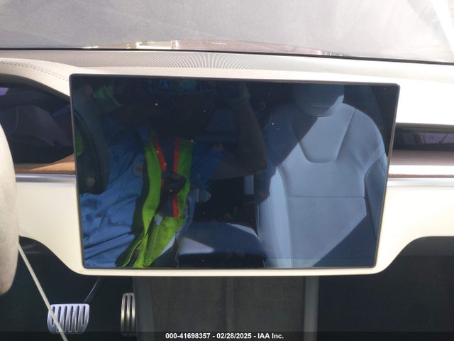 2023 TESLA MODEL X 7SAXCBE50PF378548 Photo 6