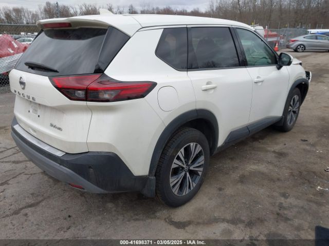 5N1AT3BB0MC830621 Nissan Rogue Sv Intelligent Awd