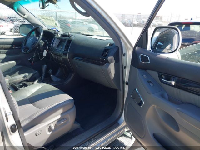 2009 LEXUS GX 470 JTJBT20X690173041 Photo 4