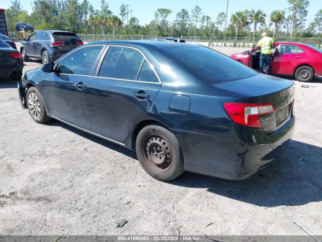 4T1BF1FKXEU349510 Toyota CAMRY LE