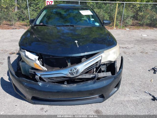 4T1BF1FKXEU349510 Toyota CAMRY LE