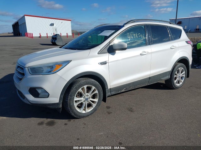1FMCU9G97HUA71237 Ford ESCAPE SE