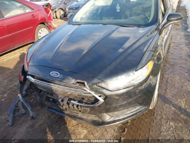 3FA6P0H75HR111619 Ford FUSION SE