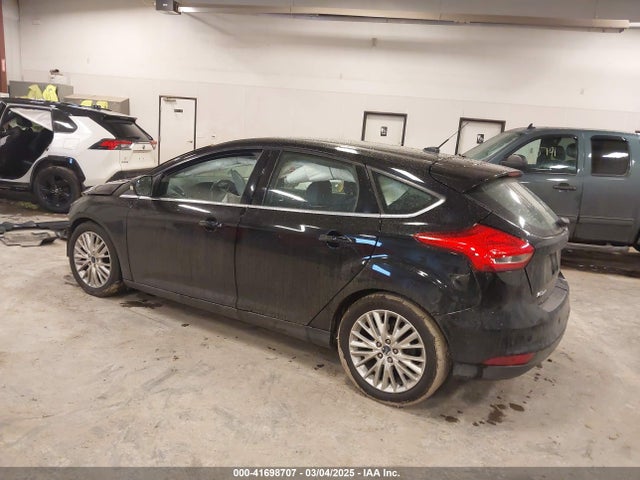 1FADP3N25HL222297 Ford Focus Titanium