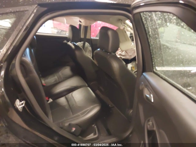 1FADP3N25HL222297 Ford Focus Titanium