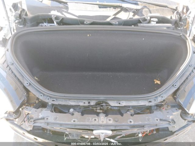 5YJXCAE45JF103828 Tesla Model X 100d/75d/p100d