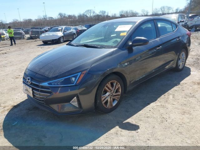 5NPD84LF5LH555745 Hyundai ELANTRA SEL