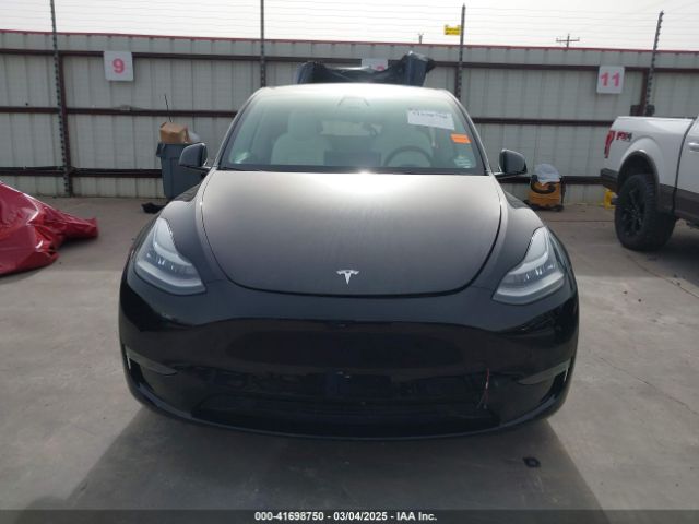 7SAYGAEE5NF428327 Tesla Model Y Long Range Dual Motor All-wheel Drive