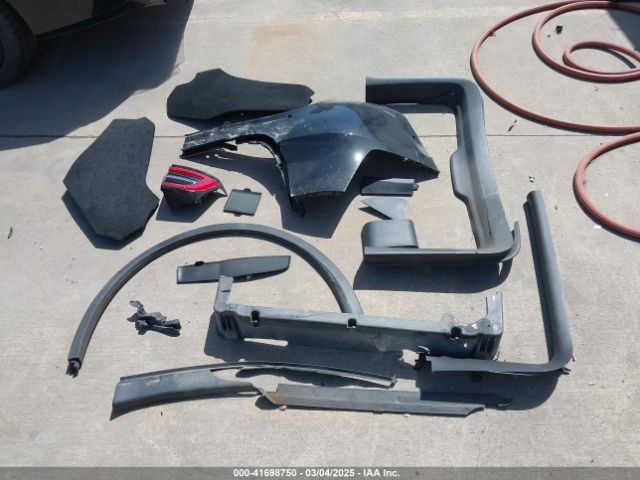 7SAYGAEE5NF428327 Tesla Model Y Long Range Dual Motor All-wheel Drive