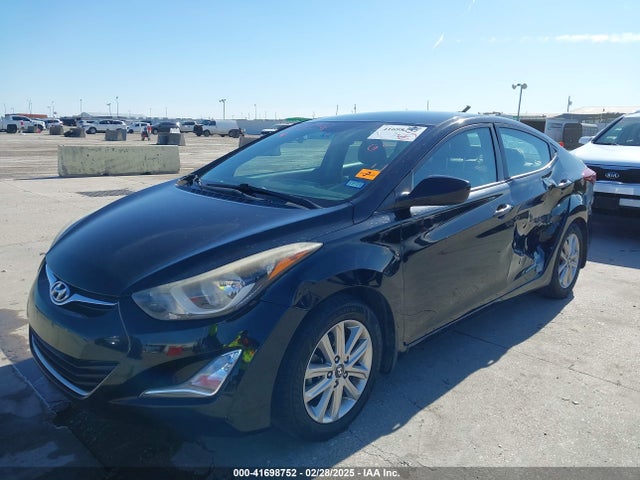 Hyundai ELANTRA SE 2015 KMHDH4AE4FU263360 Image 2