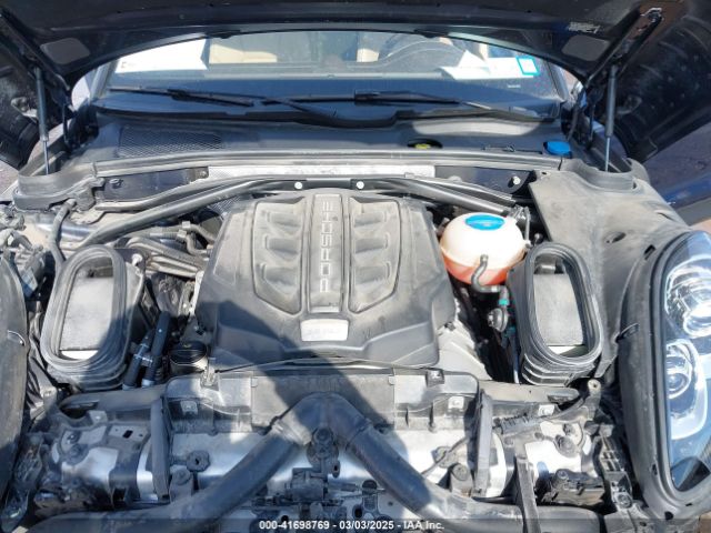 2017 PORSCHE MACAN WP1AB2A55HLB10233 Photo 9