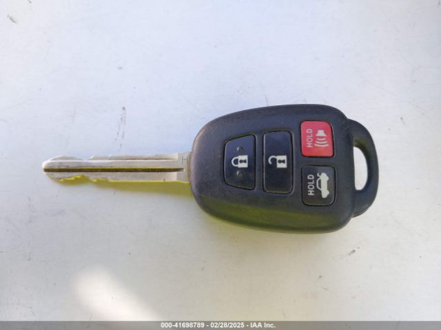 5YFBURHE6GP501959 Toyota Corolla Le Plus