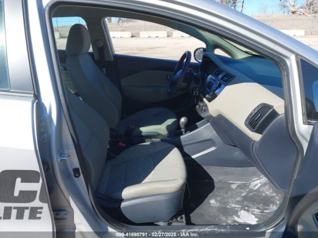 KNADM4A33H6050905 KIA RIO LX