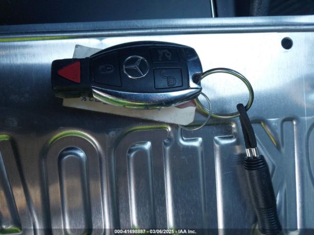 WDDSJ4EB7JN569526 Mercedes-Benz CLA 250
