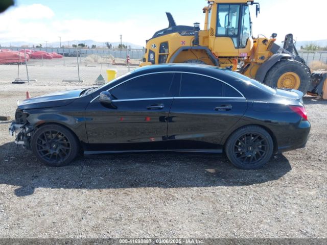 WDDSJ4EB7JN569526 Mercedes-Benz CLA 250