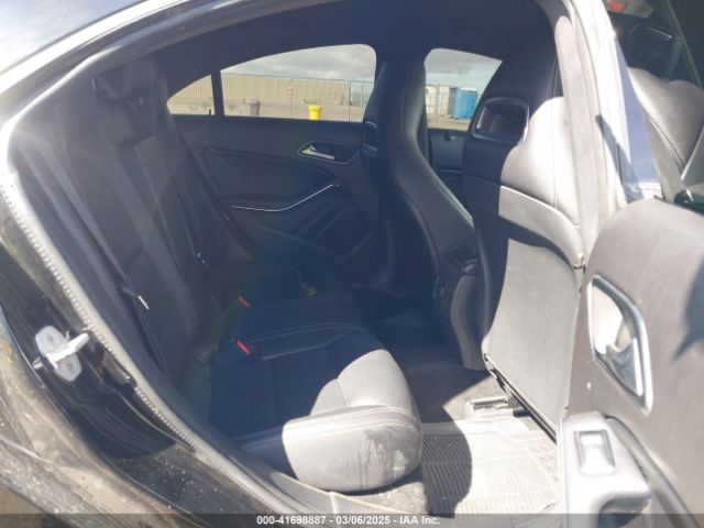WDDSJ4EB7JN569526 Mercedes-Benz CLA 250