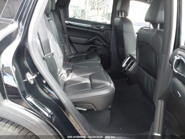 WP1AA2A21GKA13124 Porsche Cayenne