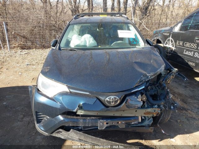 2T3ZFREVXJW501361 Toyota RAV4 LE