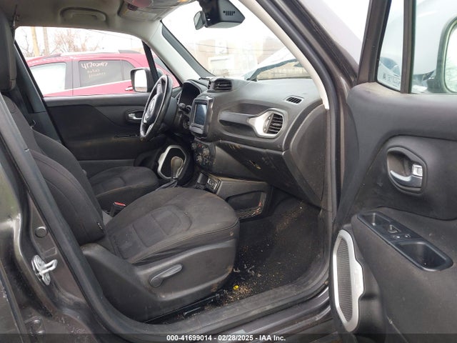 ZACCJABB4JPJ19290 Jeep Renegade Latitude Fwd
