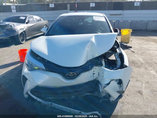 NMTKHMBX2MR133590 Toyota C-HR XLE
