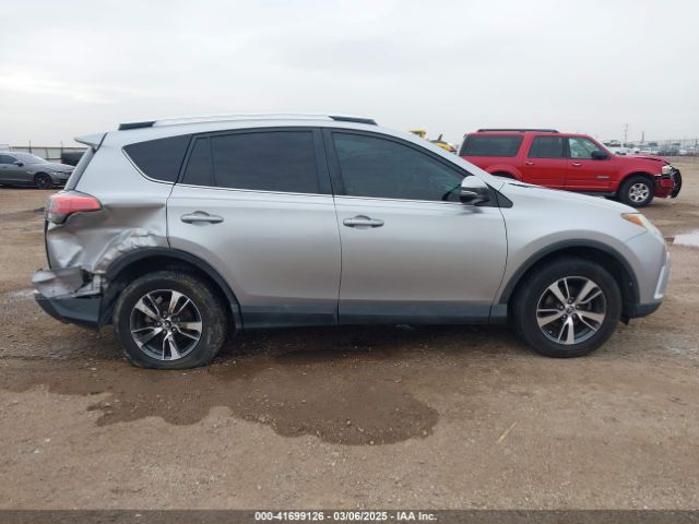 2T3WFREV4GW270548 Toyota Rav4 Xle