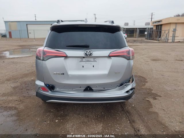 2T3WFREV4GW270548 Toyota Rav4 Xle