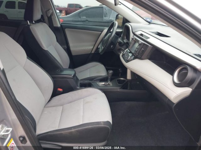 2T3WFREV4GW270548 Toyota Rav4 Xle