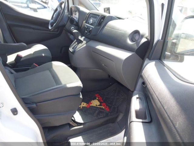 3N6CM0KN3FK735497 Nissan Nv200 S