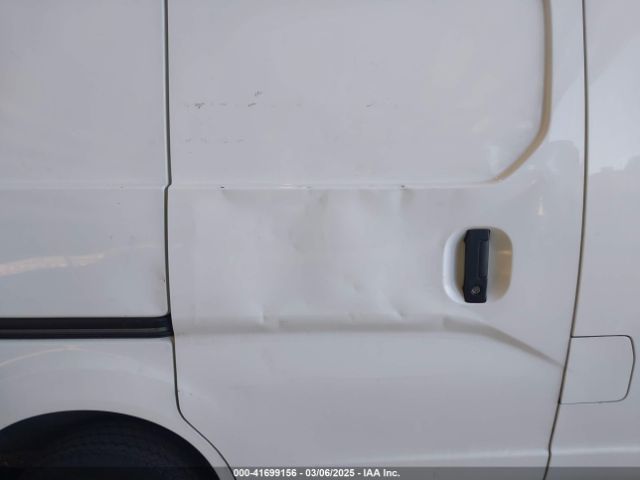 3N6CM0KN3FK735497 Nissan Nv200 S