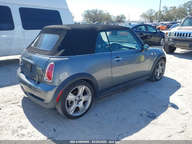 2007 MINI COOPER S WMWRH33537TL95029 Photo 3