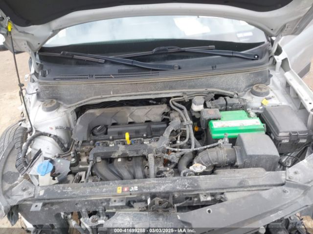 KMHRC8A38MU106552 Hyundai Venue Sel