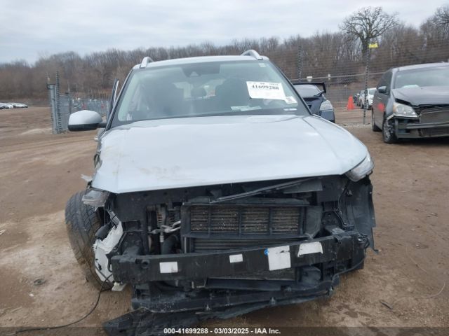 KMHRC8A38MU106552 Hyundai Venue Sel