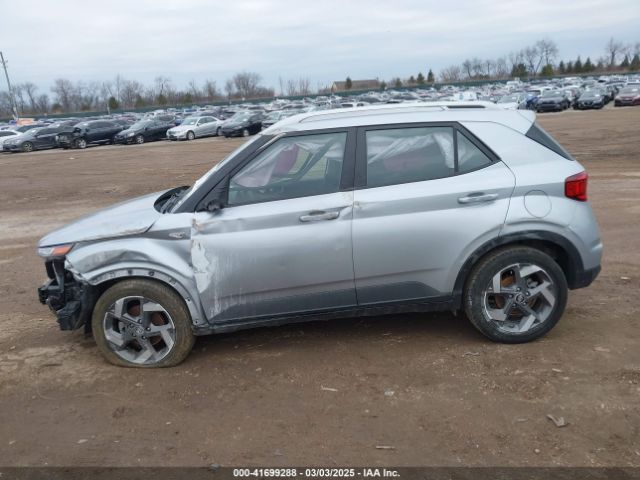 KMHRC8A38MU106552 Hyundai Venue Sel