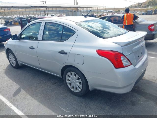 3N1CN7AP8JL825066 Nissan Versa 1.6 S+