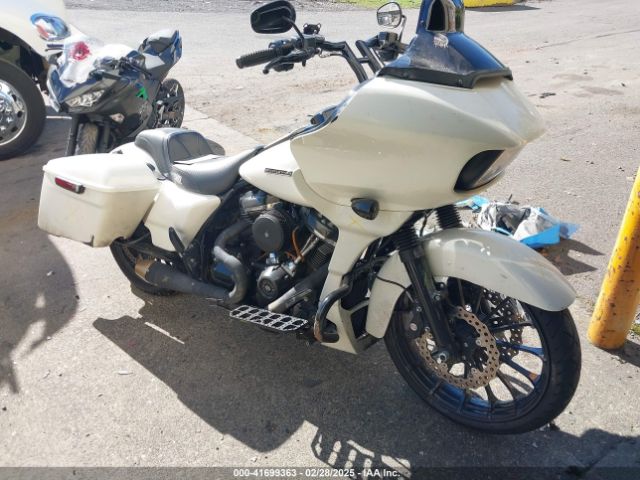2018 HARLEY-DAVIDSON FLTRXS 1HD1KTC14JB642004 Photo 1