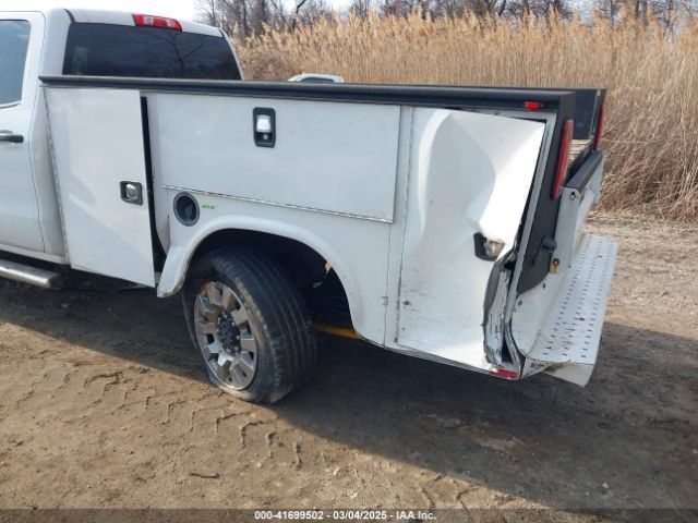 2GB2KREG9K1210959 Chevrolet Silverado 2500hd Wt
