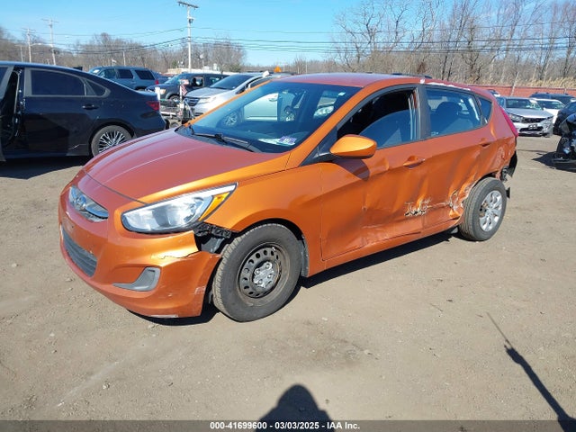 KMHCT5AE4HU316562 Hyundai ACCENT SE