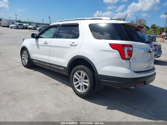 1FM5K8D87JGC30413 Ford EXPLORER XLT