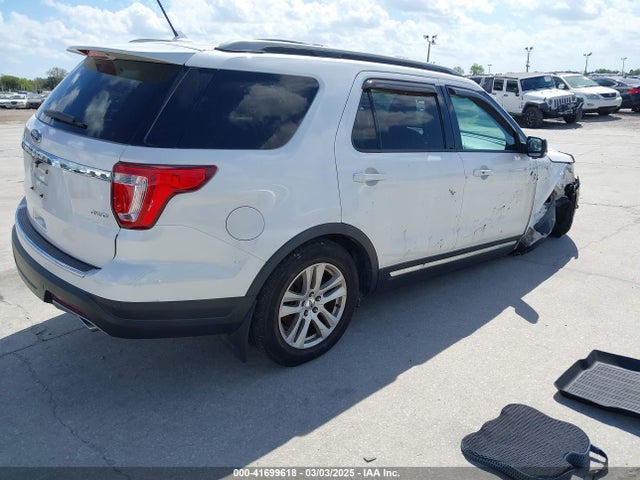 1FM5K8D87JGC30413 Ford EXPLORER XLT