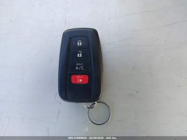 JTDKAMFP4N3223374 Toyota Prius Prime Xle