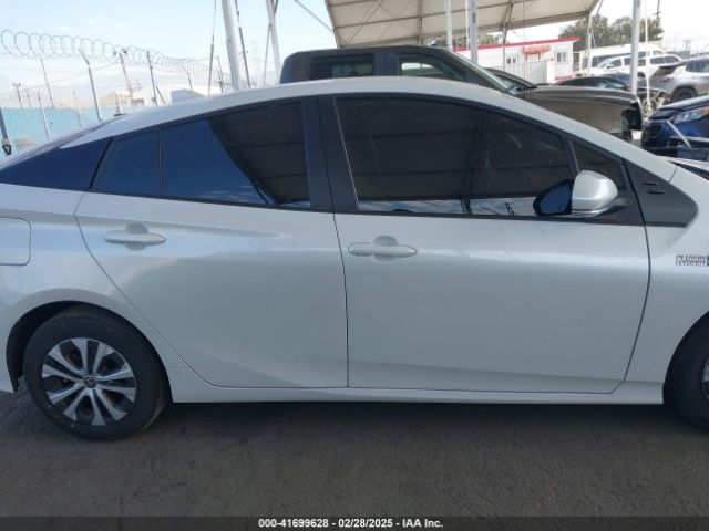 JTDKAMFP4N3223374 Toyota Prius Prime Xle