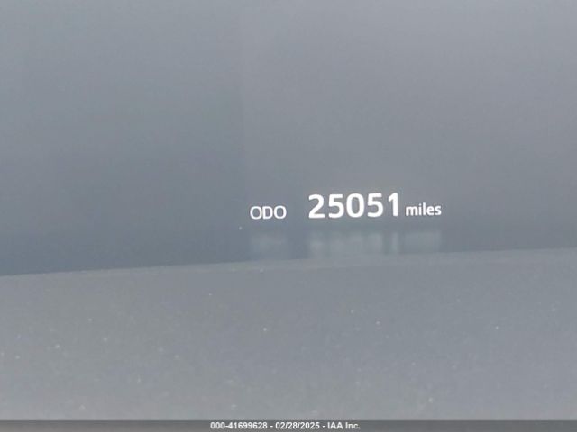 JTDKAMFP4N3223374 Toyota Prius Prime Xle