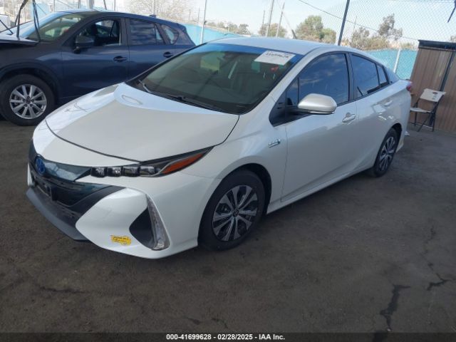 JTDKAMFP4N3223374 Toyota Prius Prime Xle